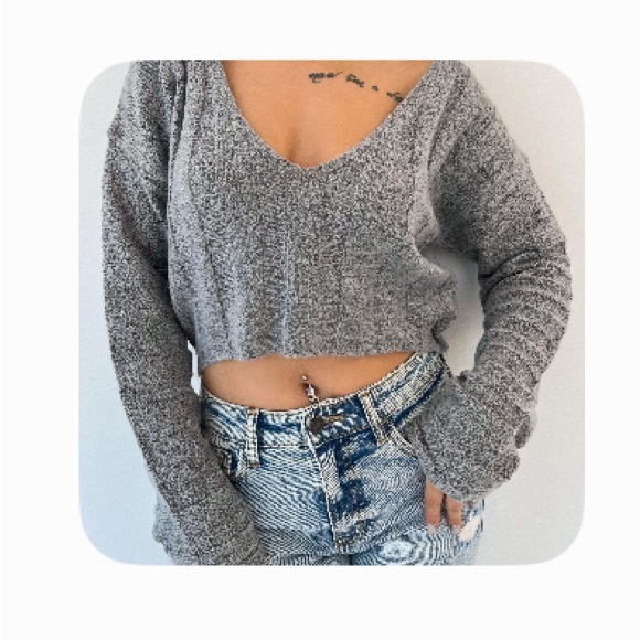 HYFVE Tops - Gwen Cropped Sweater Top